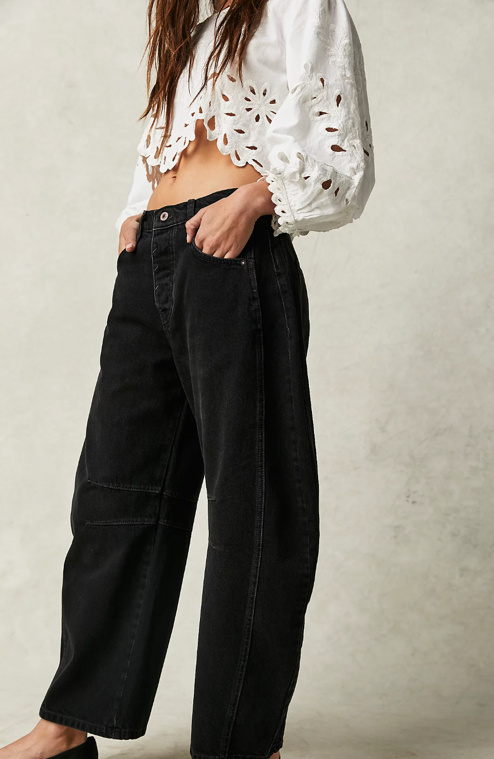 We The Free Good Luck Mid-Rise Barrel Jeans size 28